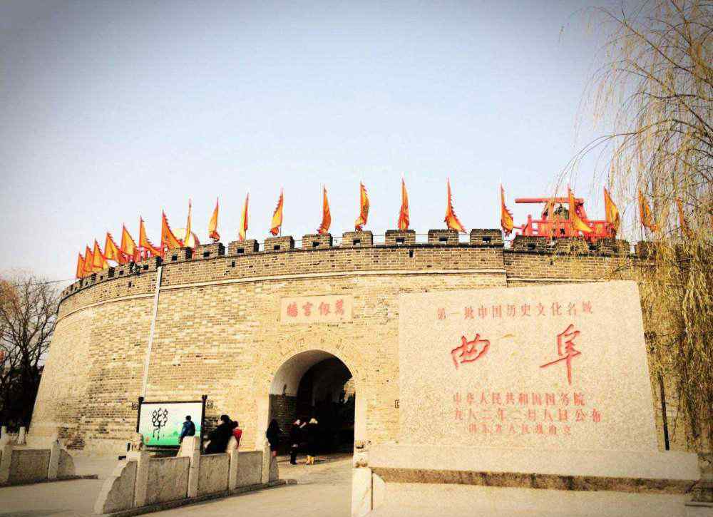 济宁铁矿 济宁未来有大发展的市区，矿产资源丰富，不是兖州和曲阜！