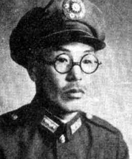 高桂滋 这个平型关会战总指挥，是出了名的忠厚人，晚年生活清苦