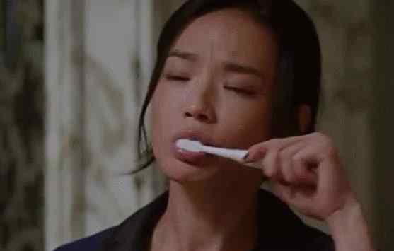 智齿拔掉后有个洞怎么办 智齿拔除之后有牙洞怎么办？又有哪些注意事项？