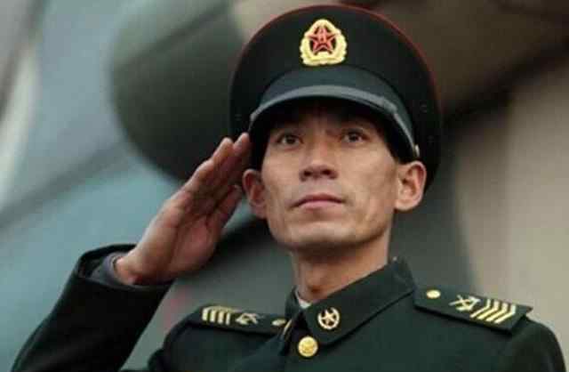 一级军士长什么级别 中国一级军士长：军衔不高，却享受将军待遇，将军都是他们带出来的