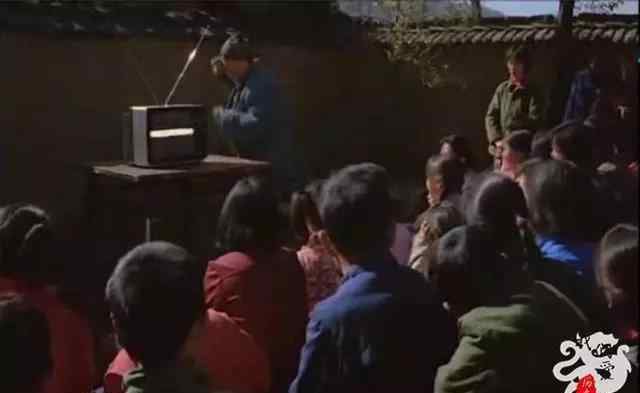 彩色电视机 30年前，中国家庭买台彩电有多难？