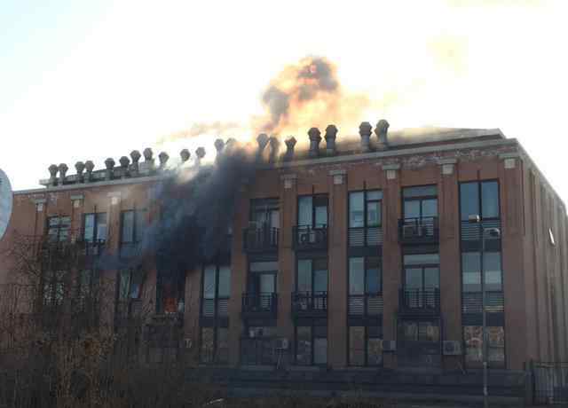 清华大学爆炸 清华大学实验室发生爆炸 一博士后遇难文章配图