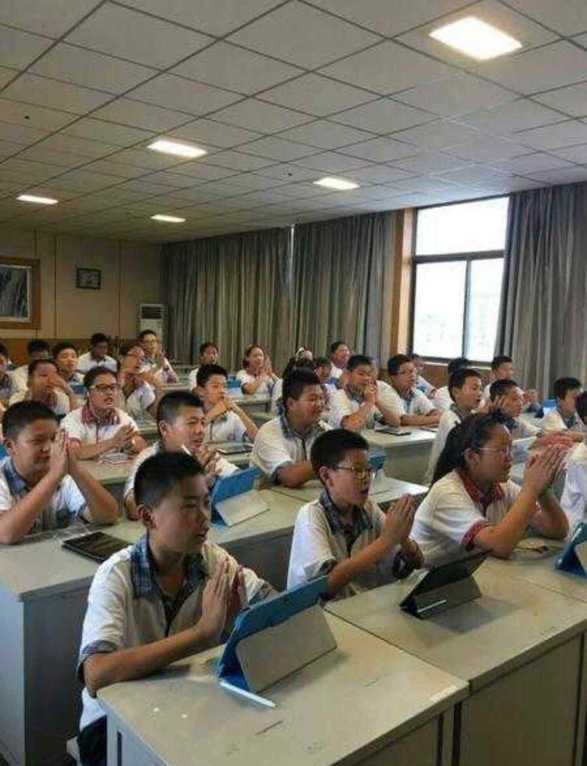 校内随机视频网 智慧教学PAD班——让学习充满智慧！