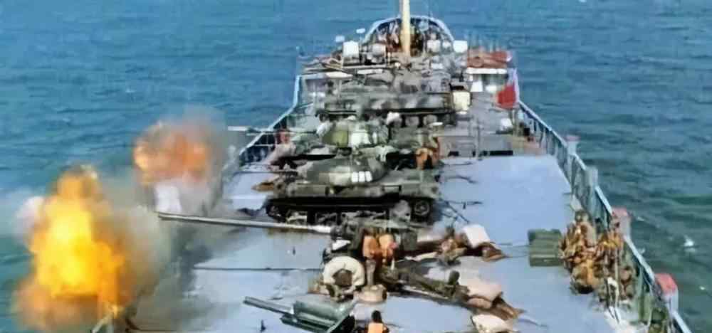 96年台海危机 1996年台海危机尴尬状况，由于火力不足，坦克大炮都被拉上船