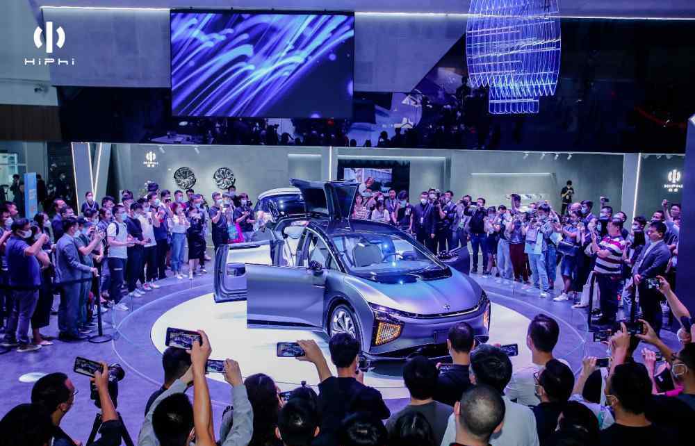 中国最贵的车 中国最贵电动车上市一个月，我们又回头品了品它80万的售价