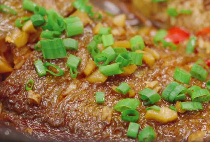 红烧大黄花鱼的做法 居家分享红烧黄花鱼的好吃做法，鲜香肉嫩又营养，孩子爱吃的美味