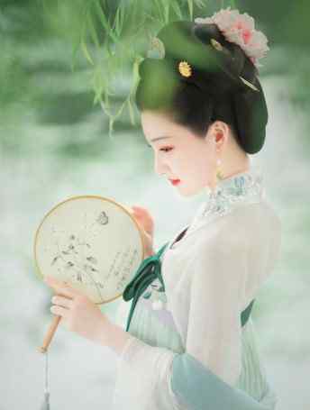 美得令人心醉的情诗 《诗经》六首脍炙人口、传唱千年的爱情诗，每一首都美得令人心醉