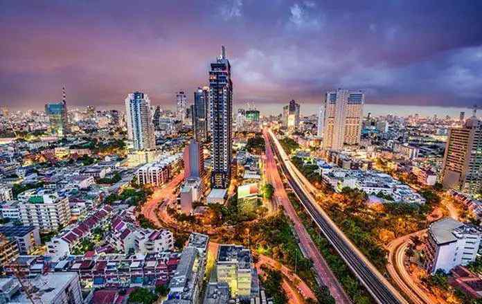 曼谷房价 68.9％的曼谷投资客都跟着“她”买房，周边房价还有升值空间吗？