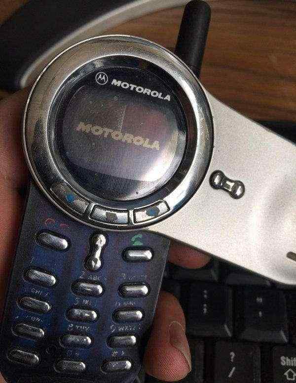 x830 00后知道十几年前的手机，能这么玩吗？
