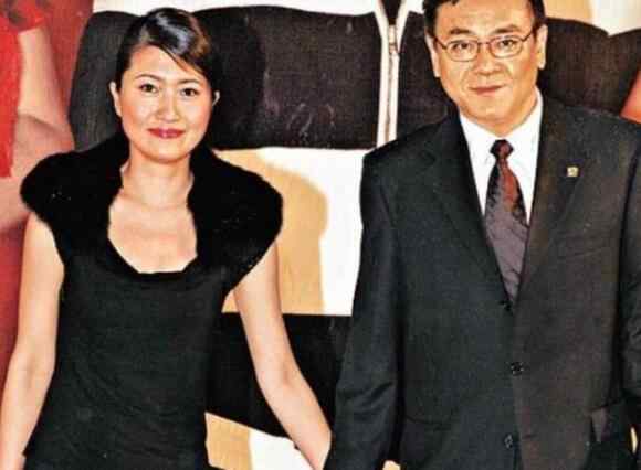 尔东升 尔冬升现任妻子是谁 尔冬升老来得女生活很幸福