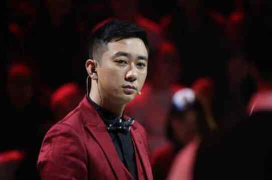 王自健自曝离婚 王自健被老婆打是真的吗 跟前妻离婚后又结婚了吗