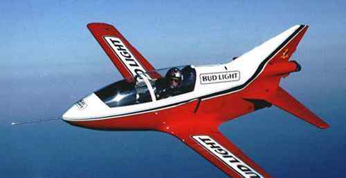 喷气式飞机图片 世界上最小的喷气式飞机 机身仅长3.7米