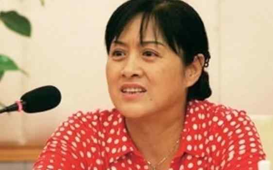 1980年2角纸币 ”她“是80版2角纸币上的那个女孩，身份不简单，为人却很低调