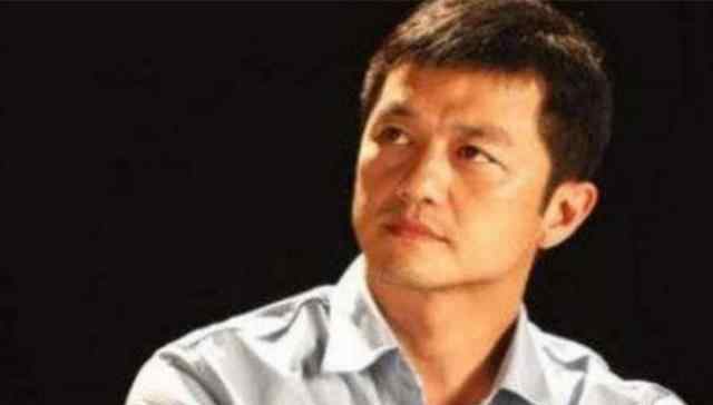 李泉女友 做了8年主持人，情史太乱无人敢娶，今因一部剧红得一塌糊涂