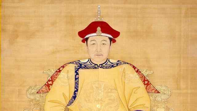 清朝第一位皇帝 顺治帝是清朝入关定都北京的第一位皇帝，而他却是把都城迁到北京的人