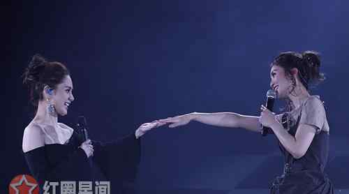 陈冠希阿娇怎么回事 阿娇为什么让陈冠希拍 Twins成都开唱二人甜蜜合体