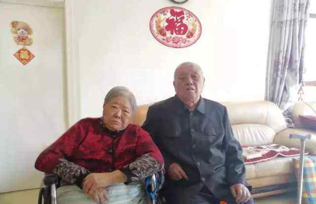 人民币女郎 1元纸币上的女拖拉机手，90岁“人民币女郎”梁军去世