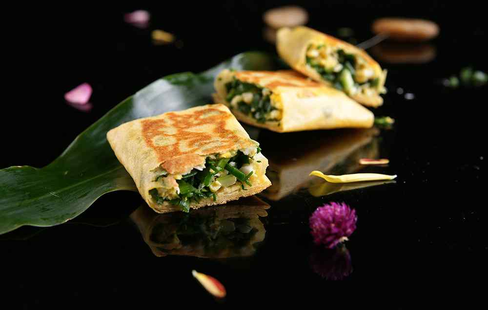 山东苔菜 山东菜被称为北方菜的代表，体珊了灿烂的齐鲁饮食文化。