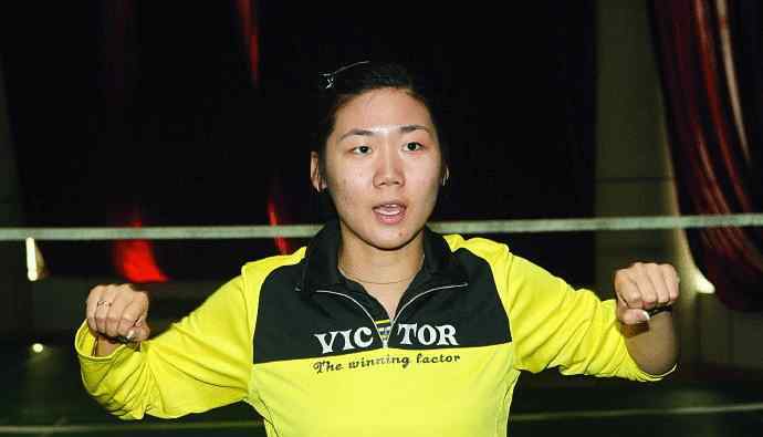 张亚雯 38岁国羽世界冠军蜕变气质女神，篮球世家出身，执教国家队终圆梦