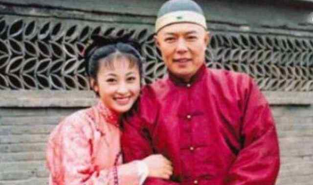 少林武王演员表 她曾是吴京的绯闻女友，与张铁林相恋多年，今37岁身材依然似少女