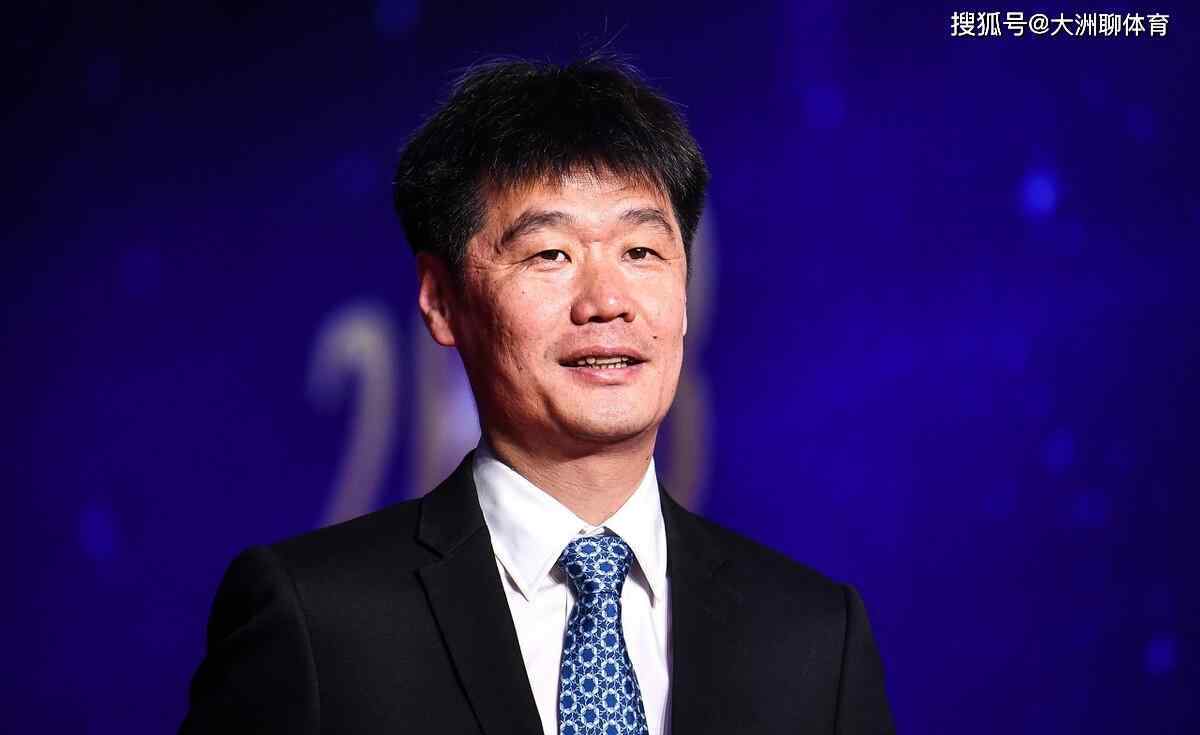 武汉卓尔队最新消息 点赞！中超传来好消息：武汉卓尔有大动作，李霄鹏要干活了