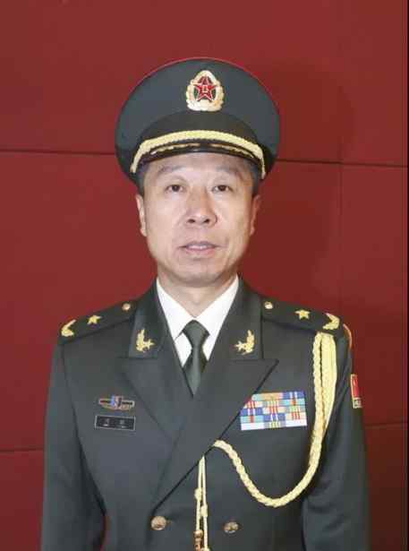航天员军衔 特级航天员刘旺被授予少将军衔 曾随“神九”在太空与“天宫一号”对接