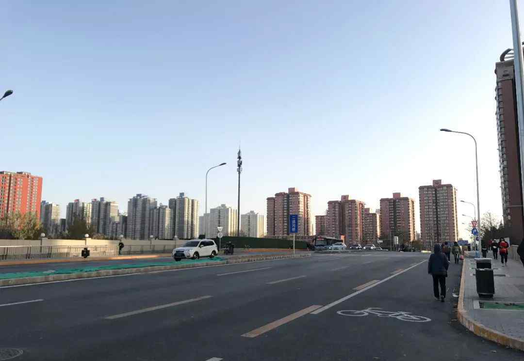 朝阳园 青年路道路拓宽后，为什么北京朝阳园小区的居民却慌了？