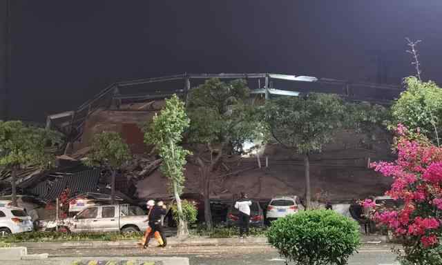 福建泉州一隔离酒店整幢楼体坍塌事故