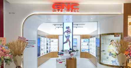 zgnc GNC海外首家O2O新零售体验店亮相上海来福士