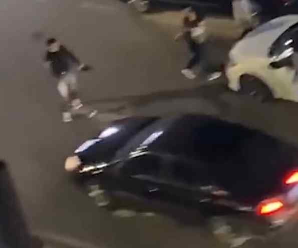 广东一男子被围殴后遭轿车碾压死亡 警方通报还原案情