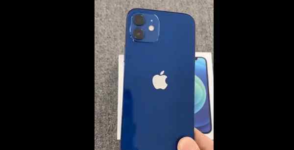 iPhone12蓝色被吐槽