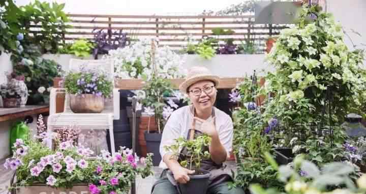 露台花园 她打造了一个100平的露台花园竟是为了吃火锅？