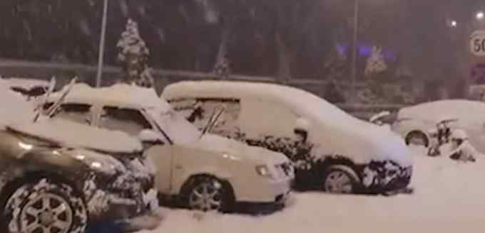 山西发布暴雪红色预警   雪花大如鹅毛 究竟是怎么一回事?