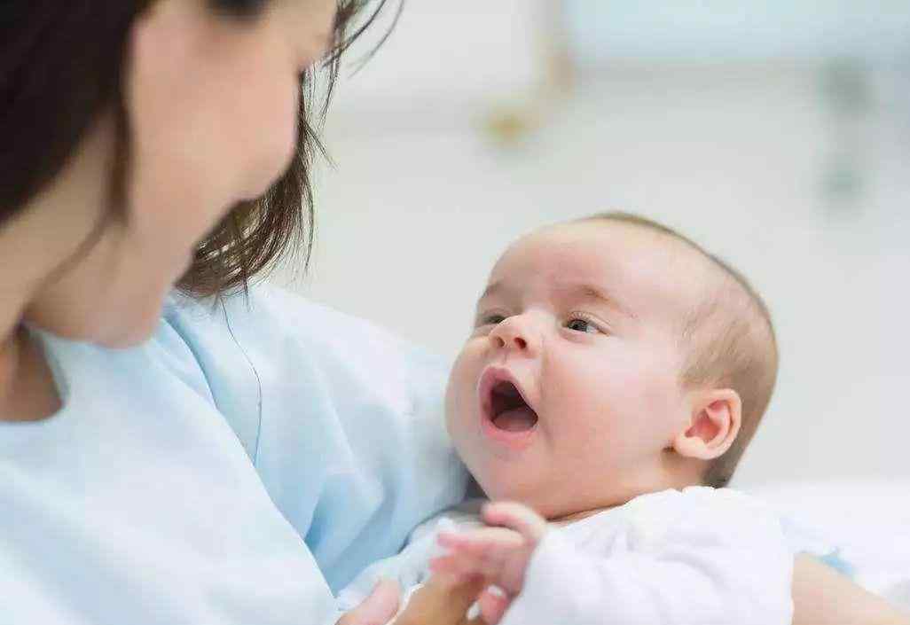低能宝宝 宝宝出现几种表现，可能是体内“血”不足，尽早补，越拖越损智力