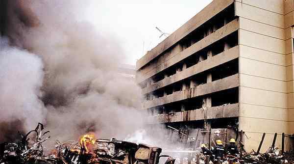 基地组织杀人 也太玄乎了，以色列特工在德黑兰街头开枪，打死基地组织二号人物
