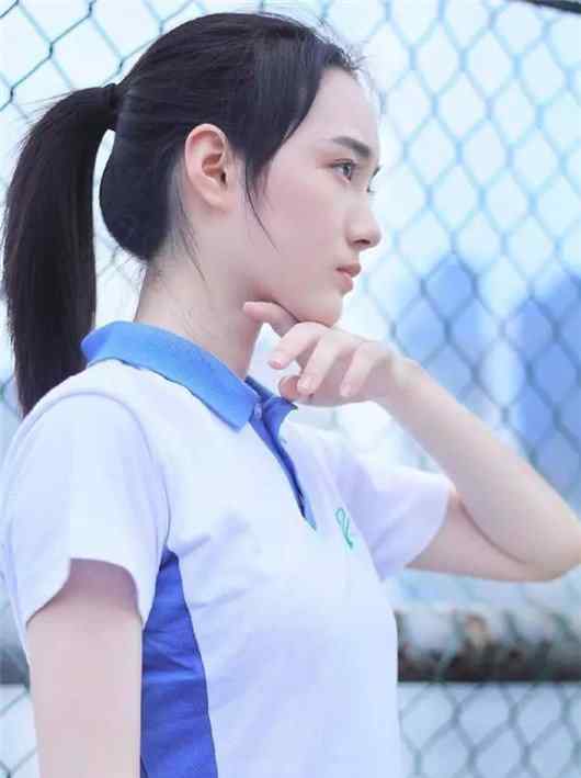 校服女生 十大最美校服女生来袭，谁才是你心中真正的女神