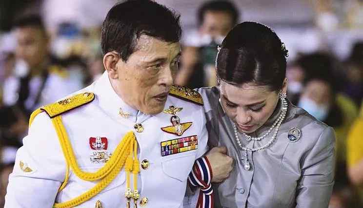 泰国王室 泰国王室后宫又开撕！废妃复宠被爆1000多张不雅照，王后下狠手？