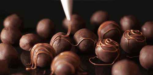 可可豆图片 10个步骤将可可豆变成巧克力。