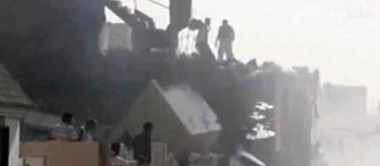 巴基斯坦坠机 97人死亡具体情况是