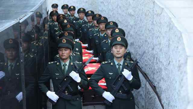 第七批在韩志愿军烈士安葬仪式 向英烈致敬