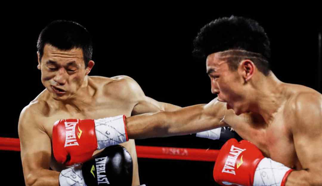 翁涛 “外卖拳手”李海文打响中外对抗，老将翁涛单挑新疆冠军孜比布拉