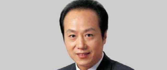 罗京的老婆 央视“罗京”去世11年，妻子已经改嫁富商，墓地铜像仍一尘不染