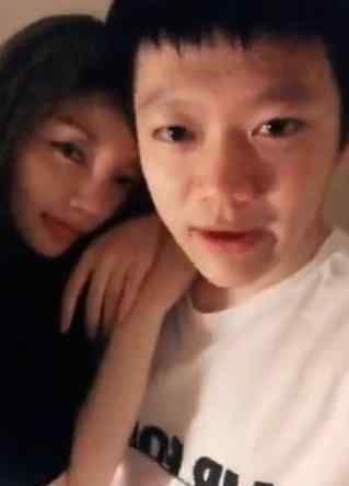PGone 解释与李小璐亲密视频 称还会继续做音乐