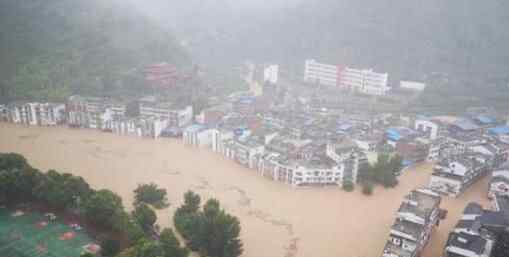 贵州桐梓县强降雨致3死 消防救援大队立即赶赴现场救援