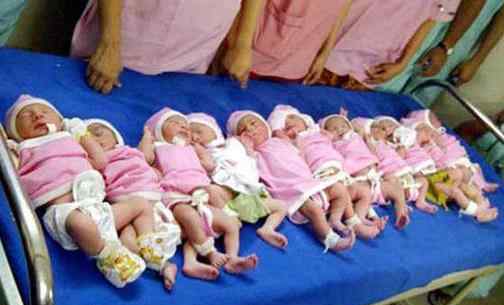 世界上生孩子最多的女人 世界上最多的多胞胎，10女5男十五胞胎