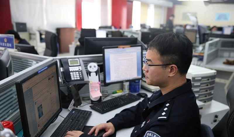 上海网警 清华IT男、阿拉伯语学霸女……记者揭秘上海网警团队：过半90后，高学历