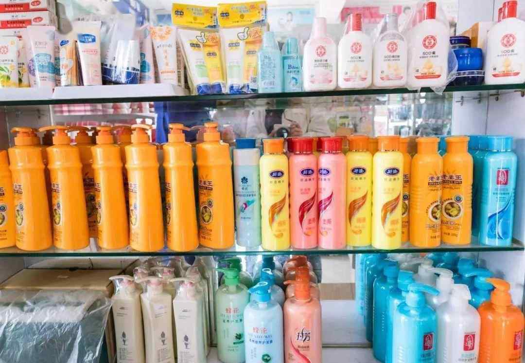 国际洗发水品牌 击败飘柔和沙宣！国产洗发水大牌正式崛起，一年狂销15个亿