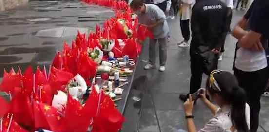 上海四行仓库遗址前插满国旗 事情的详情始末是怎么样了！