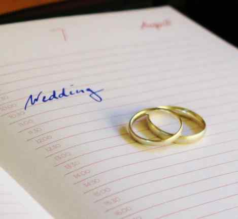 结婚纪念日微信说说 结婚十周年的说说怎么发 真诚简单的婚姻纪念句子