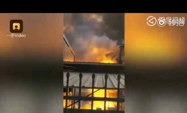 四川爆燃事故致19死 将严肃追究相关人员责任